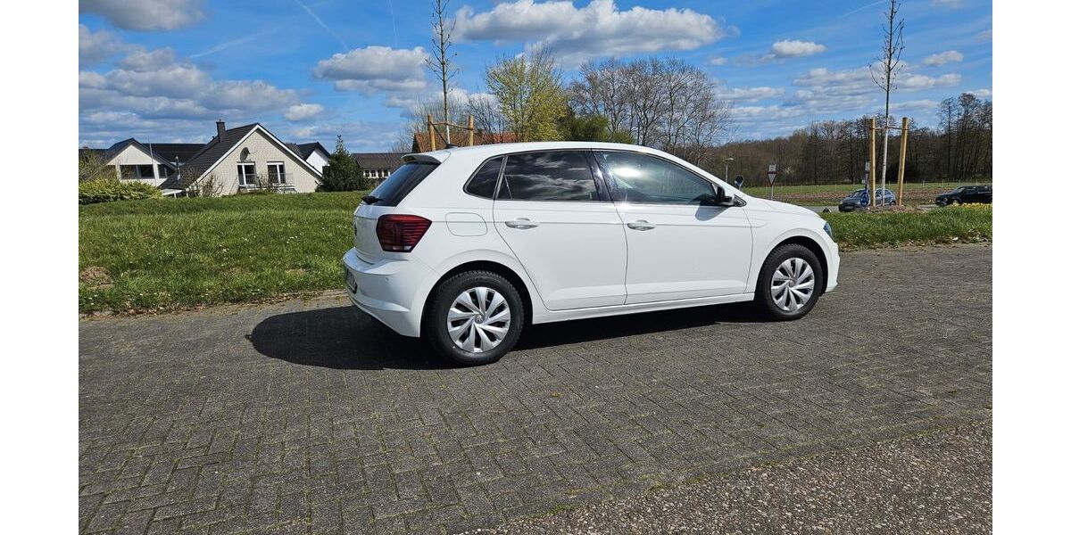VW Polo 119.110 km 11.600 &euro; Uelsen 49843