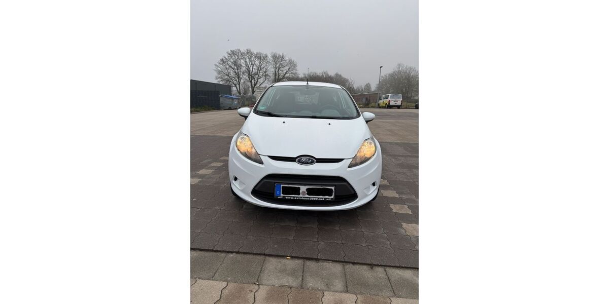 Ford Fiesta 168.377 km 3.000 &euro; Emlichheim 49824