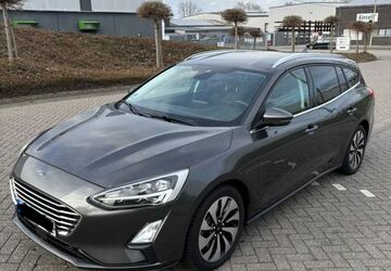 Ford Focus 89.662 km 13.600 &euro; Salzbergen 48499