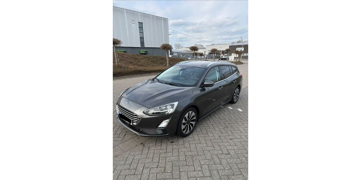 Ford Focus 89.662 km 13.600 &euro; Salzbergen 48499