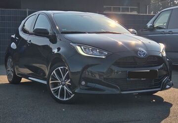 Toyota Yaris 11.450 km 22.290 &euro; Spelle 48480