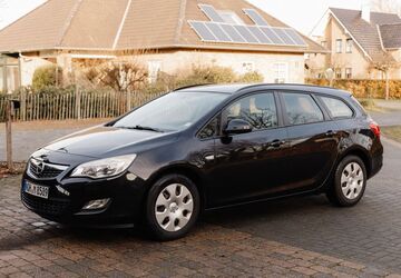 Opel Astra 199.896 km 3.300 &euro; Halle / Uelsen 49843