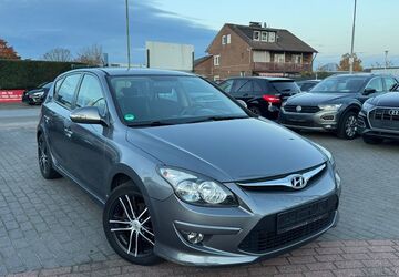 Hyundai i30 181.300 km 2.900 &euro; Gronau 48599