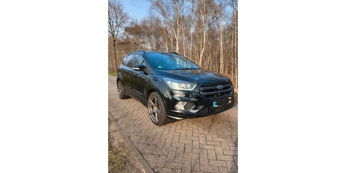 Ford Kuga 140.200 km 12.500 &euro; Ringe 49824