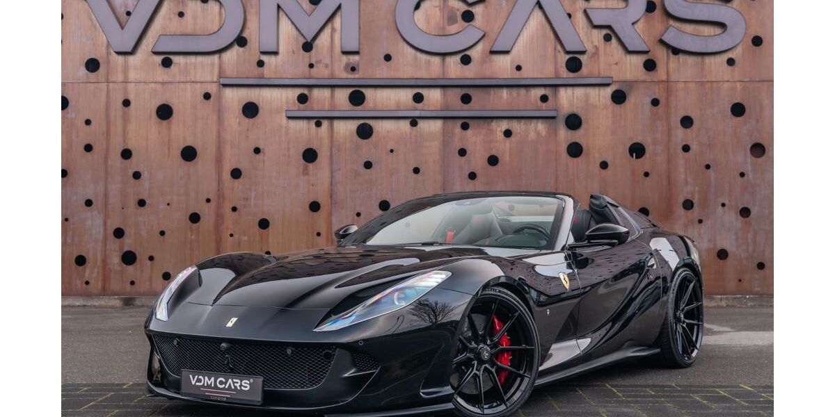 Ferrari 812 22.831 km 449.900 &euro; Gronau 48599