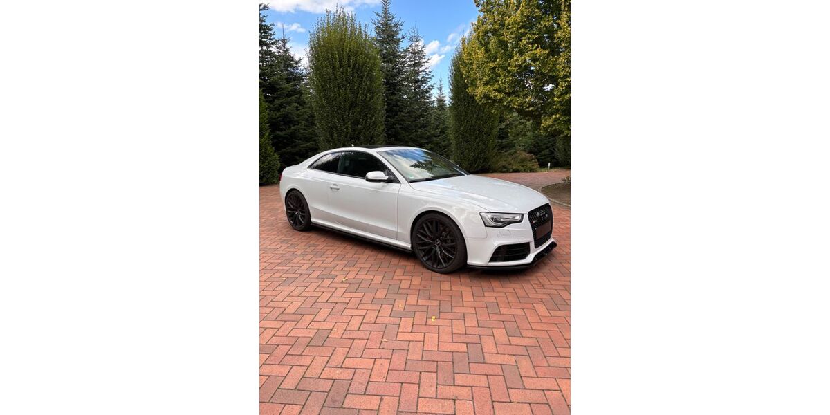 Audi RS5 157.000 km 34.000 &euro; Twist 49767