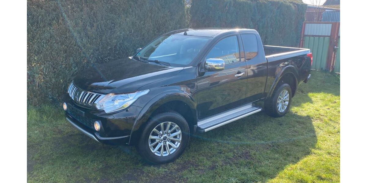 Mitsubishi L200 92.000 km 16.700 &euro; Gronau-Epe 48599