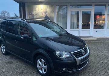 VW Touran 197.000 km 5.999 &euro; Nordhorn 48529