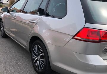 VW Golf 175.000 km 9.250 &euro; Lünne 48480