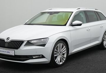 Skoda Superb 242.142 km 10.450 &euro; Bad Bentheim 48455