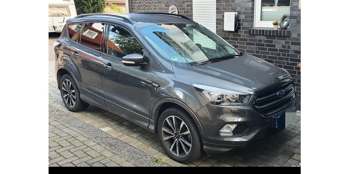 Ford Kuga 57.000 km 15.700 &euro; Nordhorn 48531
